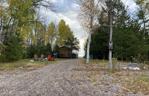 Timiskaming District Cabin | Mountain Lake Rustic Cabins under New management in Memory of Peter Bennett,