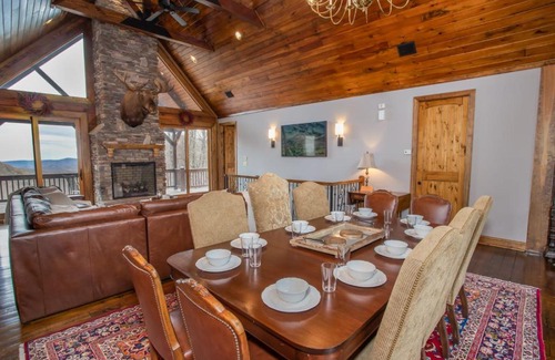Boone House | Mountain Laurel Lodge