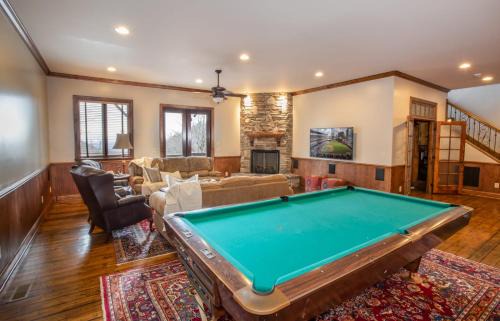Boone House | Mountain Laurel Lodge