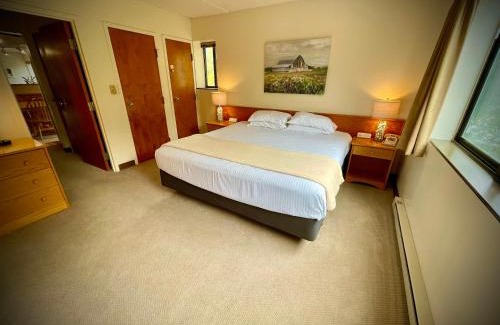Jeffersonville Apartment | Mountain Life Retreat at Smuggler's Notch Resort