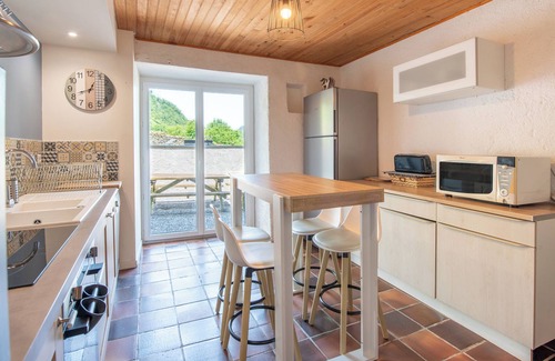 Gere-Belesten House | Mountain Lodge 'Au Milan D'Oré' – Stunning Views, Private Terrace, and Wi-Fi in the Pyrenees