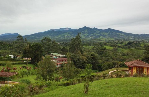 San Jeronimo Cabin | Mountain Lodge CheTica