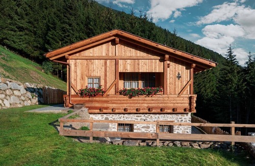 Cogolo Ski Chalet | Mountain lodge - MASI SGHIRLAT Val Di Sole Trentino STELVIO National Park