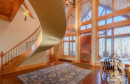 Ashe County House | Mountain Lodge with Luxury and Nature