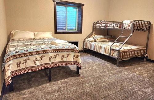 Spearfish House | Mountain Luxury 10 minutes from Downtown Spearfish