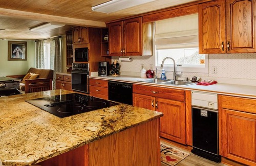 Huntsville House | Mountain Majesty ~ Country elegance at its best!