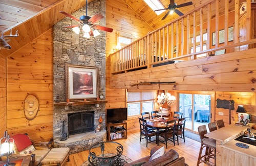 Waynesville Cabin | Mountain Majesty: Luxury Log Cabin Retreat with Spectacular Views and a Hot Tub