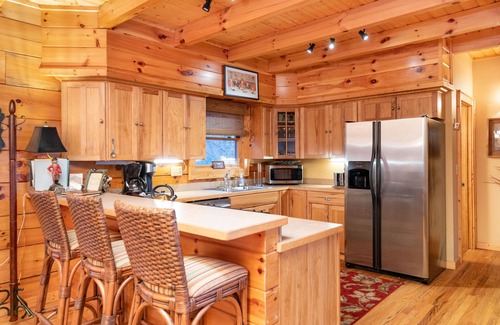 Waynesville Cabin | Mountain Majesty: Luxury Log Cabin Retreat with Spectacular Views and a Hot Tub