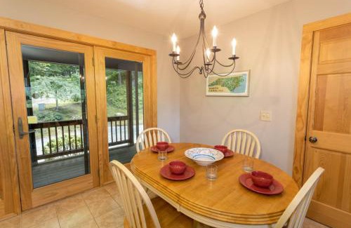 Apple Ridge House | Mountain Melody