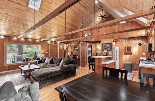 Baring Cabin | Mountain Memories - river access, pet friendly w/hot tub