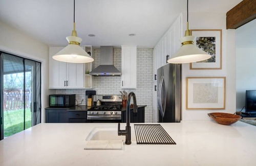 Frasier Meadows House | Mountain Modern Home in Heart of Town 5 Mins to CU