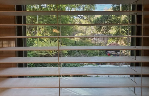 Simi Valley House | Mountain Oasis- 2-bedroom house with bridge nestled in the Santa Susanna knolls