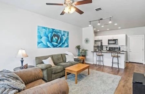 Draper House | Mountain Oasis|Gym|Pool|Hot tub