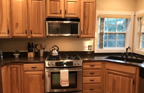 Marshall House | "Mountain Overlook" ~ Blue Ridge Luxury Retreat