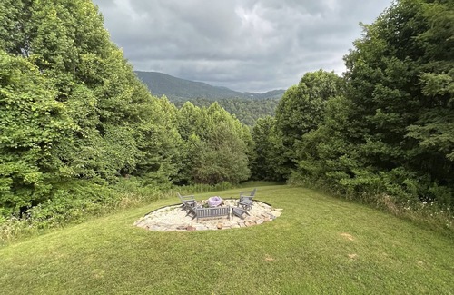 Vilas Cabin | Mountain Paradise on 35 acres