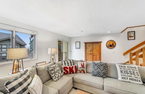 Stratton Mountain House | Mountain Reach 46