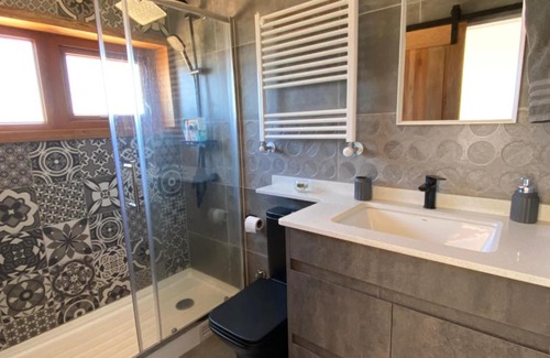 Malalcahuello Ski Chalet | Mountain Refuge with hot tub inclusive