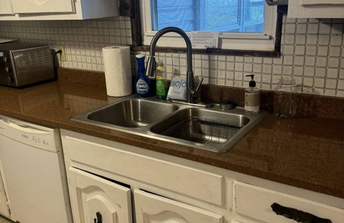 Morristown House | Mountain Retreat, 5-bedroom 2 bath