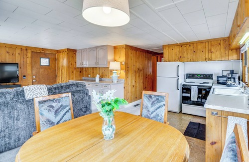 Cascade Cottage | Mountain Retreat at Base of Pikes Peak!