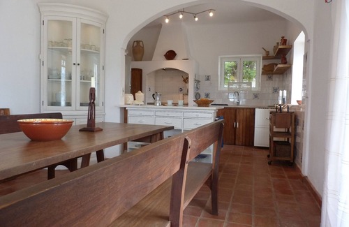Monchique Villa | Mountain Retreat in Magical Setting with Heated Pool and Beautiful Garden