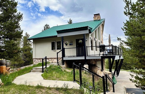 Leadville Cabin | Mountain Retreat Leadville Area with Private Fishing