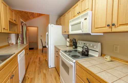 Banner Elk Cabin | Mountain Retreat with Plenty to Explore