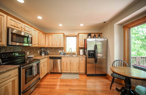 Nellysford Cabin | Mountain Season Lodge