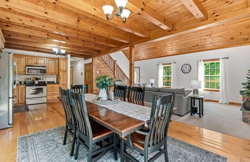 Honey Grove House | Mountain Serenity Retreat