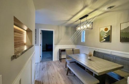 Larkspur Villa | Mountain Serenity Retreat - Larkspur Retreat