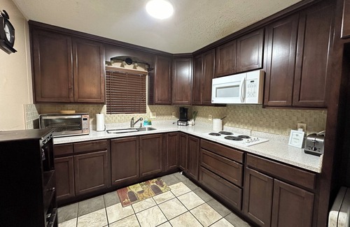 Ruidoso Downs Cabin | Mountain Serenity 3-bedroom cabin with breathtaking views