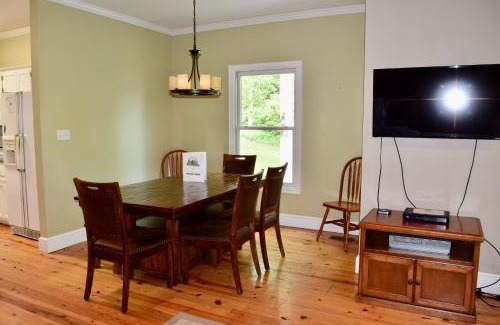 Townsend House | Mountain Shade