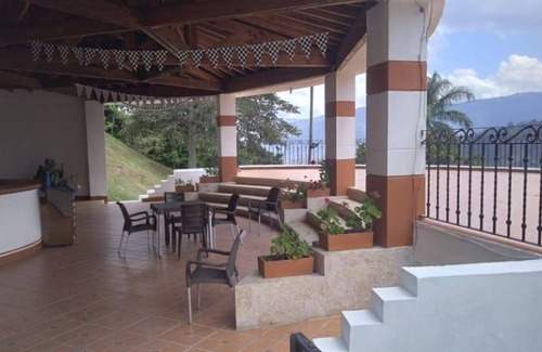 Copacabana House | Mountain Side Copacabana Finca Sleeps 35