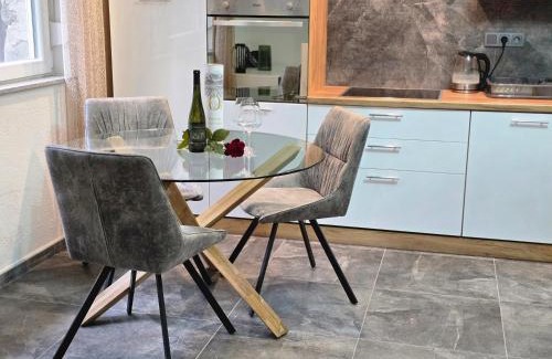 Orahovica Apartment | Mountain Spirit Apartments near Lake Orahovica