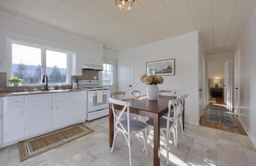 Spring Glen House | Mountain Sunrise Retreat