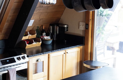 Spring Valley Cabin | Mountain Timber A-Frame ✦ Deck, Hot Tub, BBQ & More