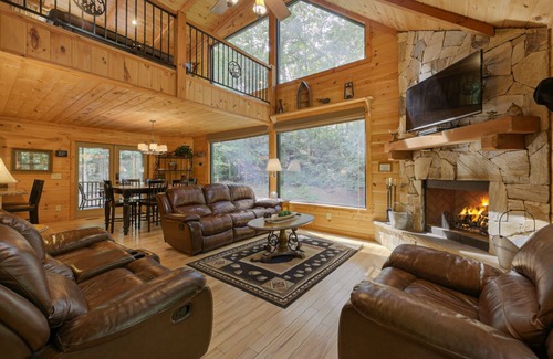 Sautee Nacoochee Cabin | Mountain Time - Luxurious rustic lodge