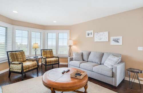 Thompsonville House | Mountain Top 713