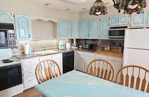 Town of Broome Cottage | Mountain Top Home for Couples w. Large Deck near Windham - Best Stargazing in NY