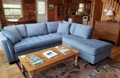 Highlands Cabin | Mountain Top Privacy with Spectacular Views & Sunsets -Pet Friendly