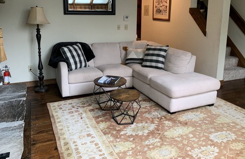 Plymouth House | Mountain Top Townhome Near Okemo and Killington