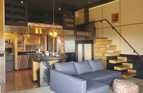 Mount Helix Apartment | Mountain top view getaway loft