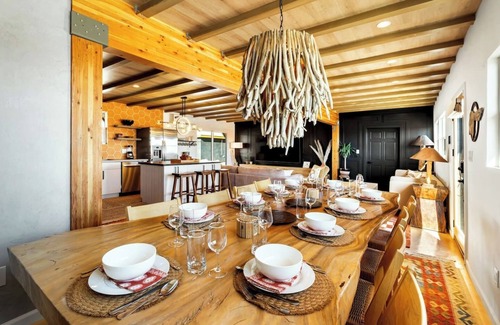 Wonder Valley House | Mountain Rising