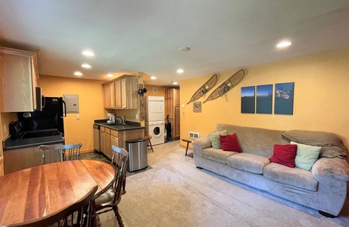 Packwood Cabin | Mountain View | 1 Bed, 1 Bath