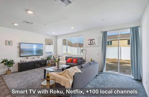 Sun City House | Mountain View 4-Bedroom House in Menifee, Spacious, Ranch-Style, 12 Guests Max
