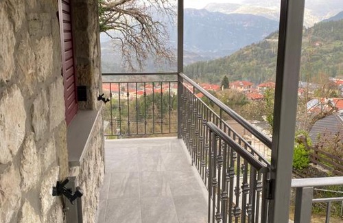 Pramanta Apartment | Mountain View Apartment
