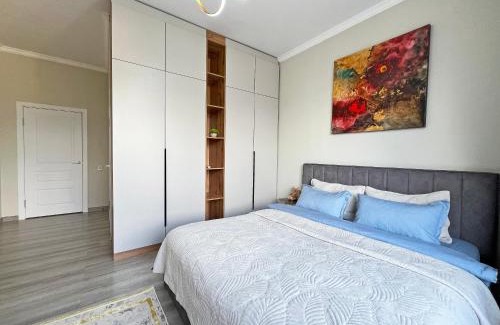 Almaty Apartment | Mountain View Apartment
