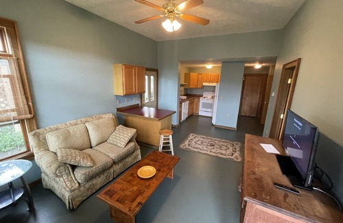 Leadsville Apartment | Mountain View Apartment