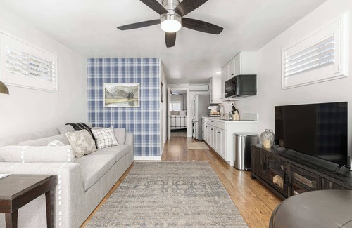 North Fork Apartment | Mountain View Apt by Manzanita Lake