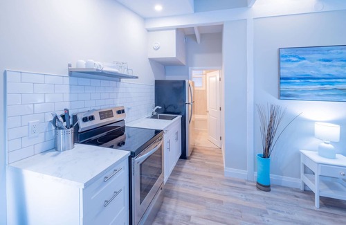 The Blue Mountains Apartment | Mountain View Boutique Suite with contactless entry - The Lake at Blue Mountains
