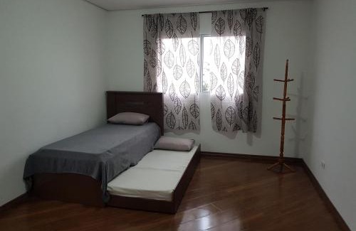 Bairro Alto Apartment | Mountain View